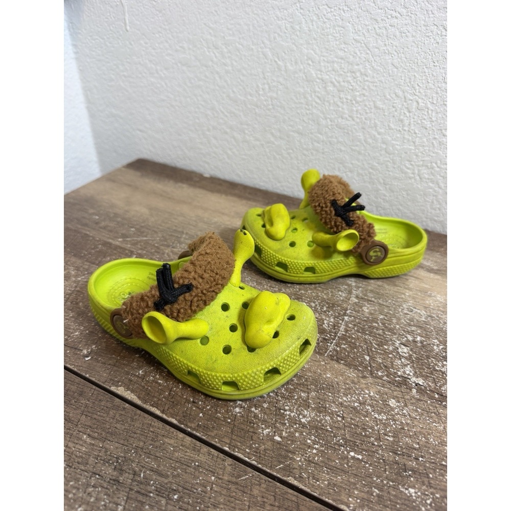 Crocs Shrek Toddlers Size C9 Classic Clog Green Dreamworks Movie Slip-On Childen